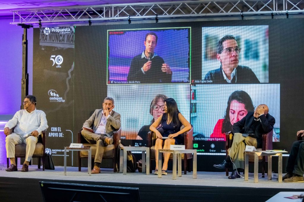 Gestión Pública en el Perú: corrupción y sobrerregulación como obstáculo para su eficiencia