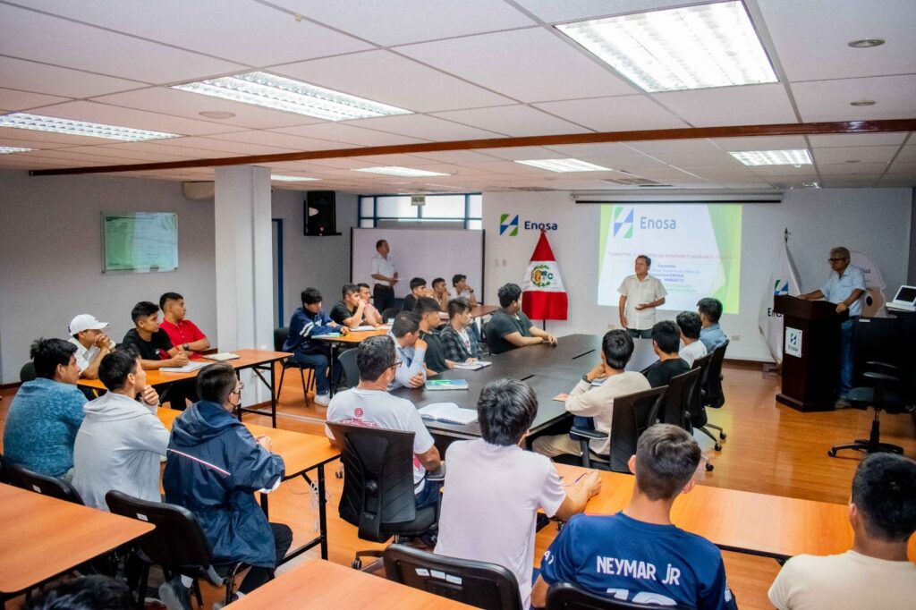 EEnosa dictó curso sobre seguridad eléctrica a estudiantes del Instituto Almirante Miguel Grau