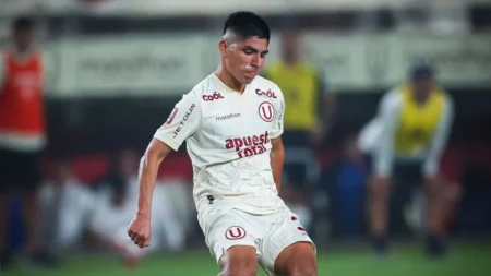 Piero Quispe y su emotiva despedida de Universitario