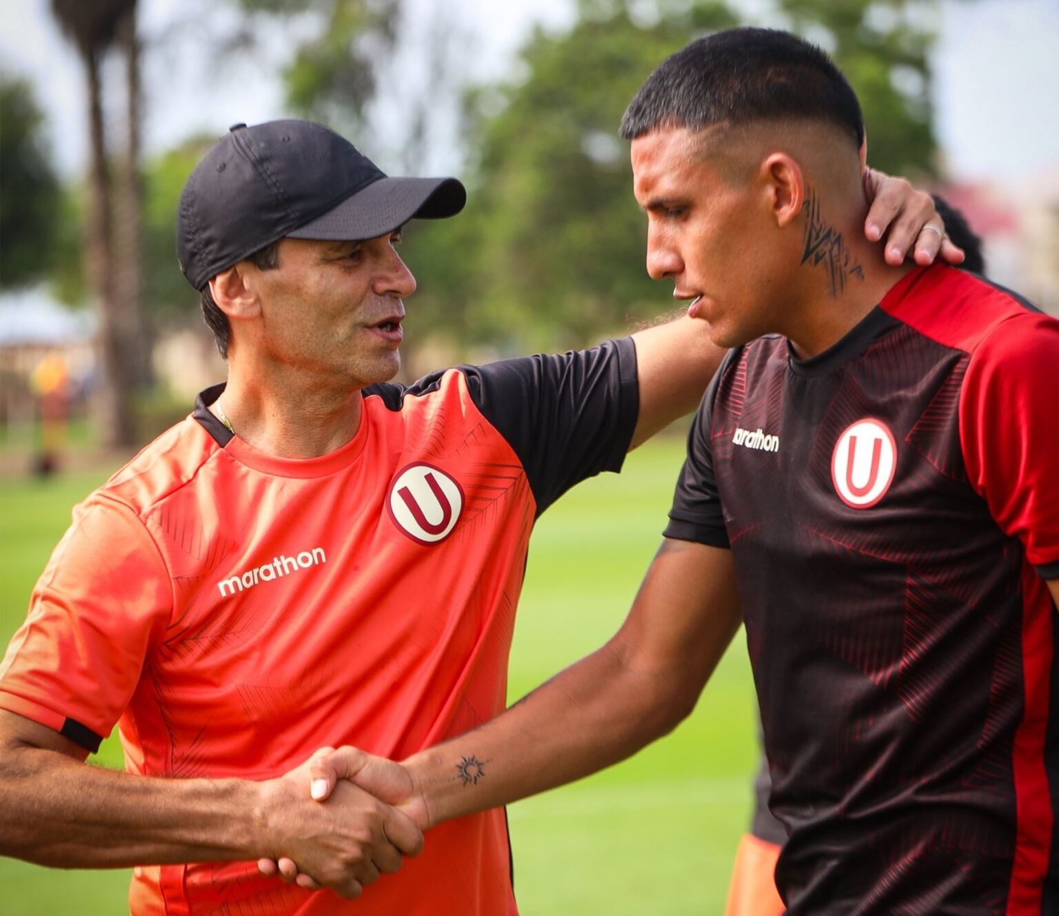 Técnico Fabián Bustos comenzó hoy su trabajo junto a Universitario