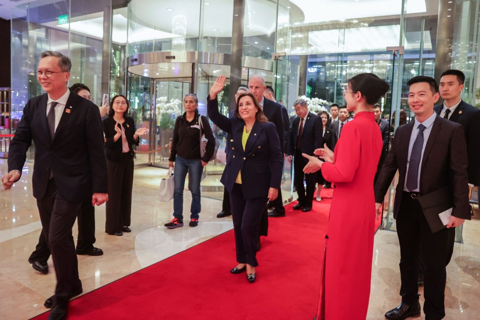 Presidenta Dina Boluarte inició sus actividades oficiales en China