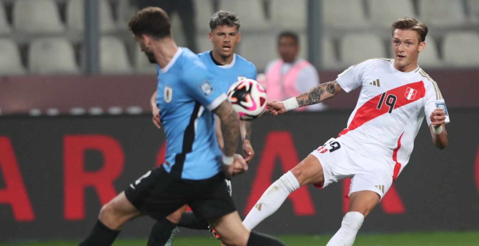 Oliver Sonne y su emocionante celebración tras el triunfo de Perú ante Uruguay