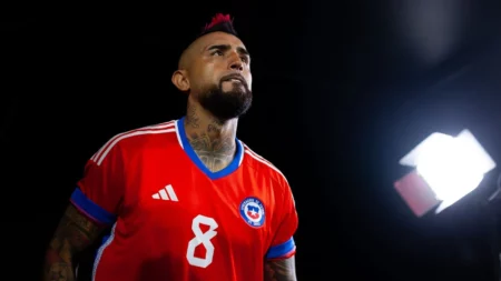 Arturo Vidal asegura que puede llevar a Chile al Mundial: "Si vuelvo, podemos pelear"