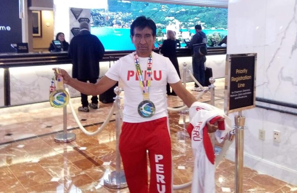 Raúl Rivas Lizano: bicampeón de powerlifting viaja a Las Vegas en busca de su tercer título internacional