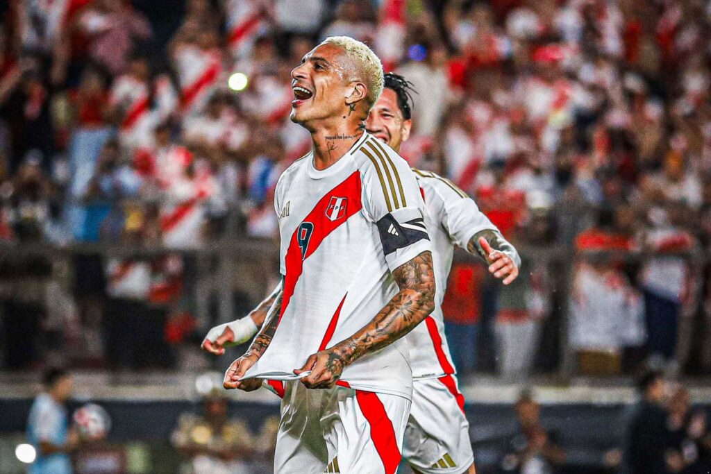 Paolo Guerrero confirma su retiro de la selección peruana y pide renovación en el equipo