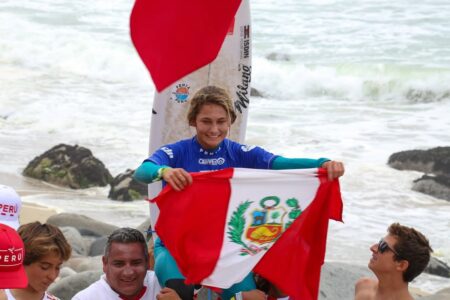 Mancoreña Catalina Zariquiey finalizó entre las 9 mejores participantes del Mundial Junior de surf