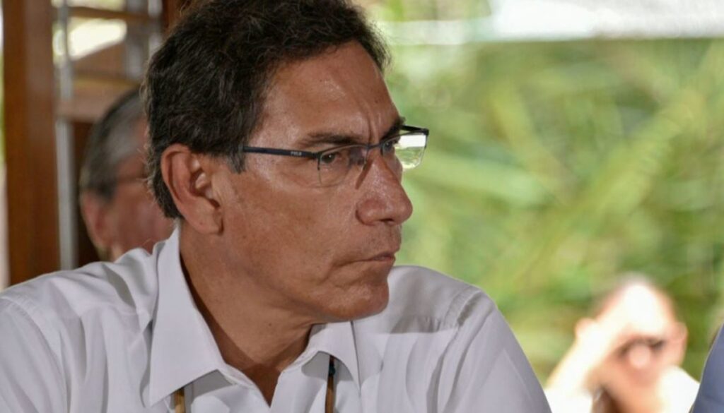 "Me tiene miedo": Martín Vizcarra acusa a Keiko Fujimori de promover su inhabilitación política