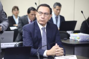 Audiencia de juicio a Martín Vizcarra se suspende por ausencia de perito contable de la defensa
