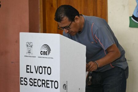 Ecuador: Hoy inicia la votación para las elecciones generales