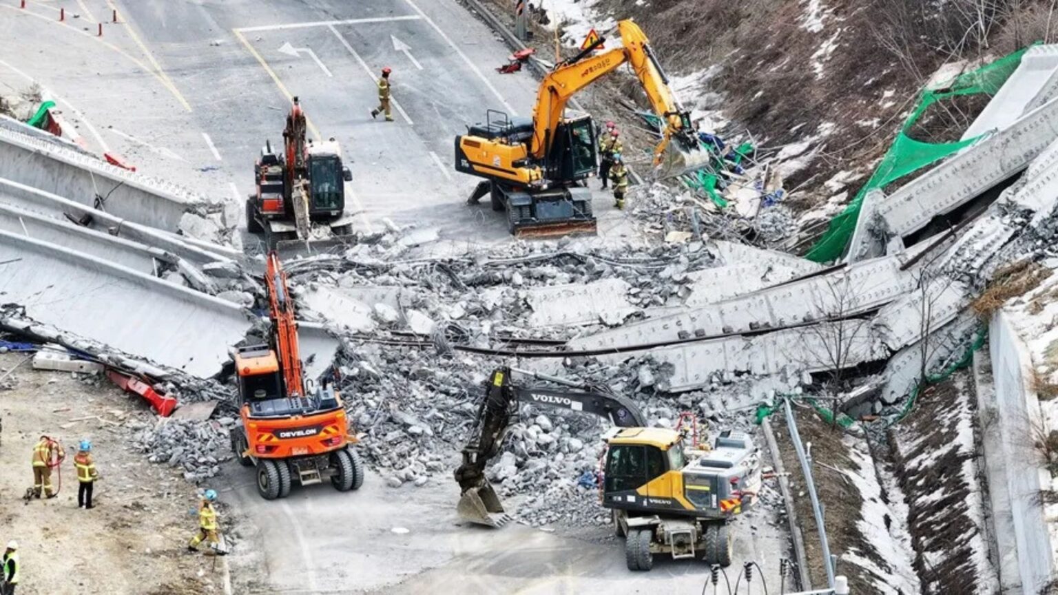 Colapso mortal en Corea del Sur puente en construcción se desploma y deja a tres víctimas mortales