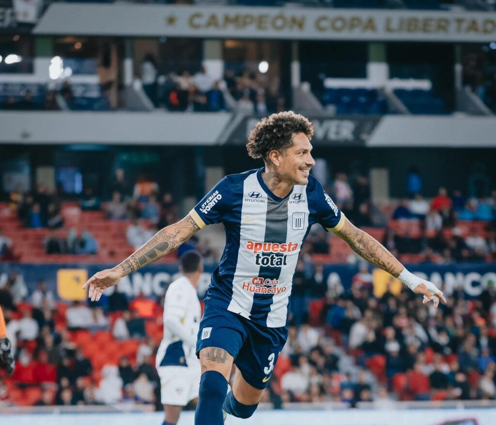 Sensible baja Paolo Guerrero presenta un esquince de tobillo y será baja en el debut de la Liga 1