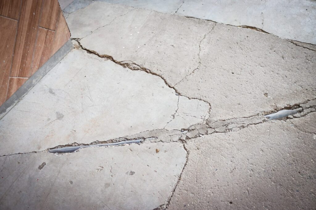 Talara clausuran centro comercial donde funcionaba Plaza Vea y Promart por deficiencias en su estructura