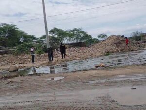 Hallan cadáver dentro de un buzón de desagüe en Sullana