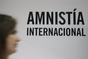 Rusia prohíbe a Amnistía Internacional y la declara organización "indeseable"