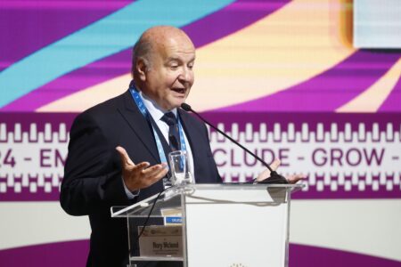 Hernando De Soto anuncia su renuncia a Progresemos por desacuerdos internos