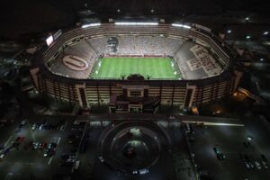 Universitario vs. Sporting Cristal se jugará sin público por sanción de la FPF