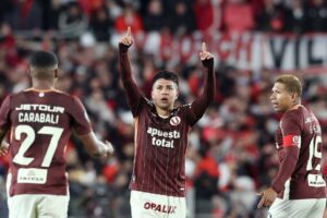 La 'U' rompe racha de 15 años y avanza a octavos de la Copa Libertadores