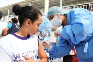 Especialista destaca efectividad total de la vacuna contra el dengue
