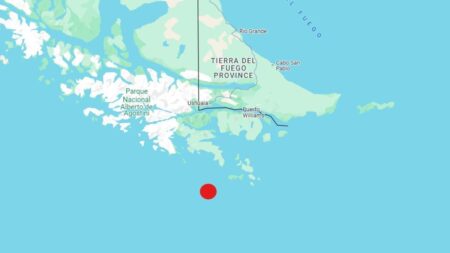 Fuerte sismo de magnitud 7.5 sacude el sur de Chile y activa alerta de tsunami