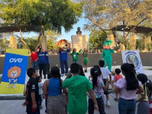Piura: Niños aprenden a reciclar con show interactivo en parque Néstor Martos