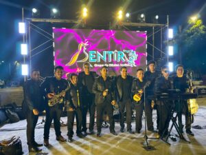 Grupo Sentir celebró su 28.º aniversario con espectáculo musical en el Parque Néstor Martos