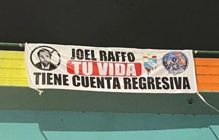 Amenazan a presidente de Sporting Cristal con banderolas en Trujillo