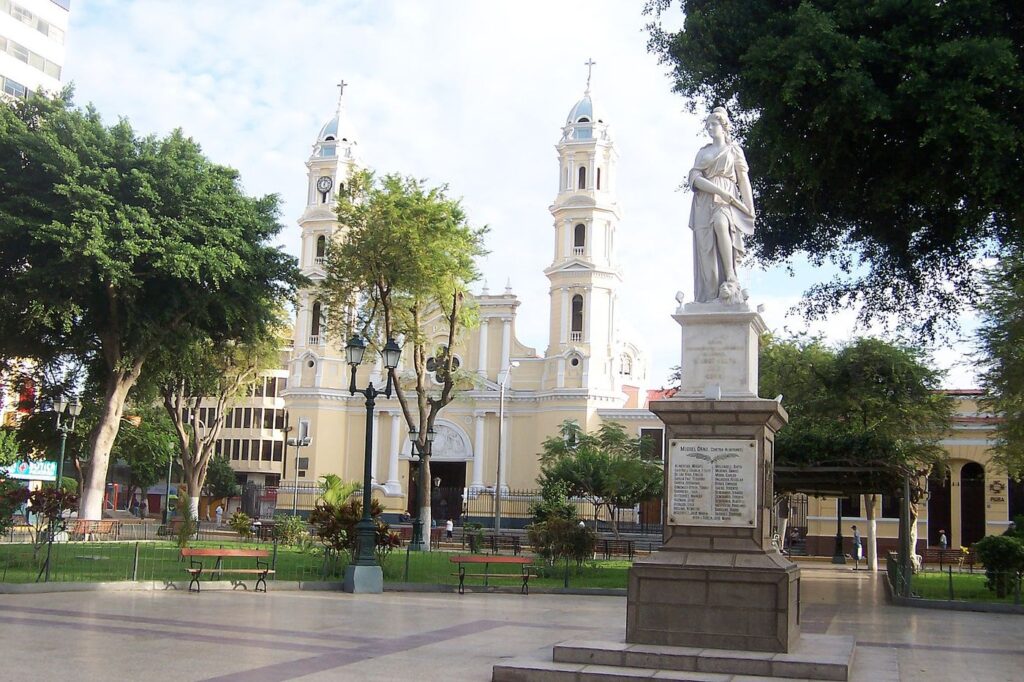 Temperaturas mínimas descienden en Piura y se espera que continúen bajando, según SENAMHI