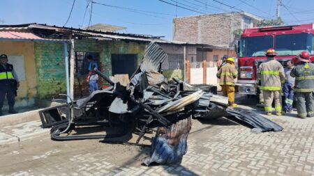 Piura: incendio arrasa con una humilde vivienda y familia se queda en la calle