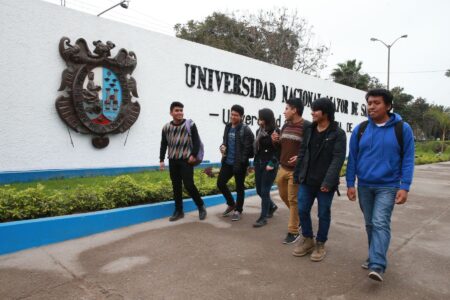 UNMSM obtiene acreditación institucional internacional vigente hasta 2031