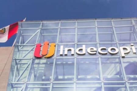 Indecopi ordena a Claro cesar mensajes grabados dirigidos a usuarios de otras operadoras