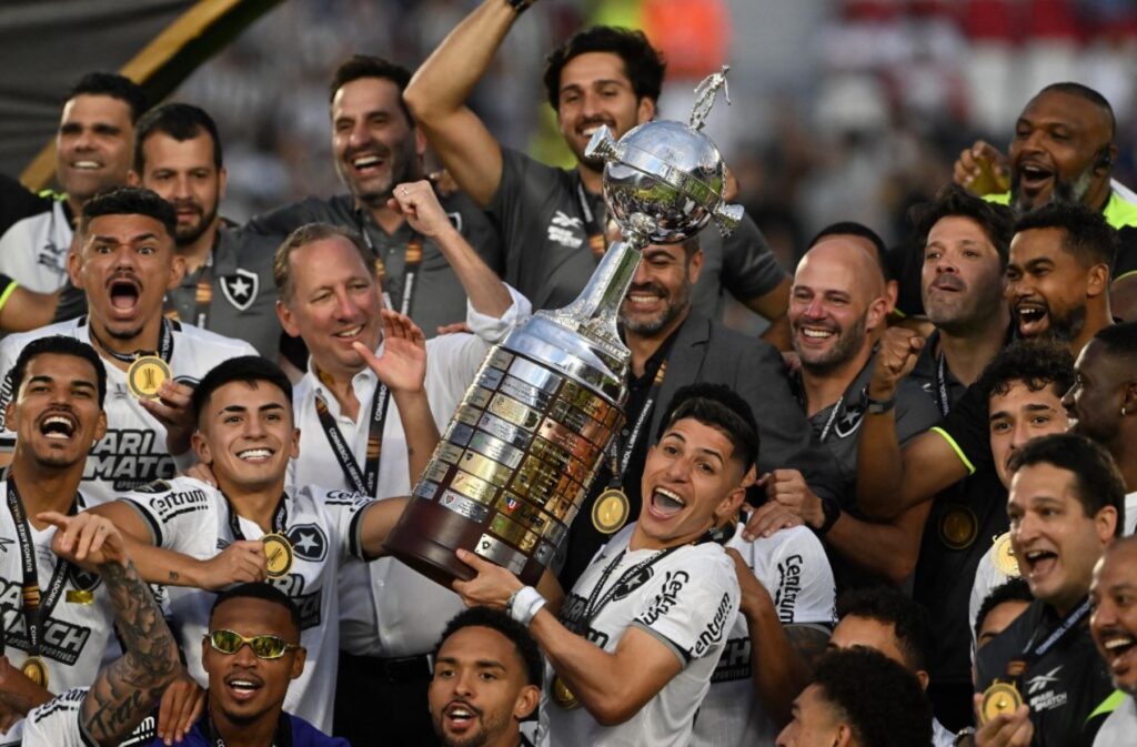 Copa Libertadores 2025: Perú declara de interés nacional la gran final en Lima