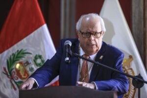 Julio Velarde: Congreso no pidió opinión del BCR sobre participación de congresistas en CMAC