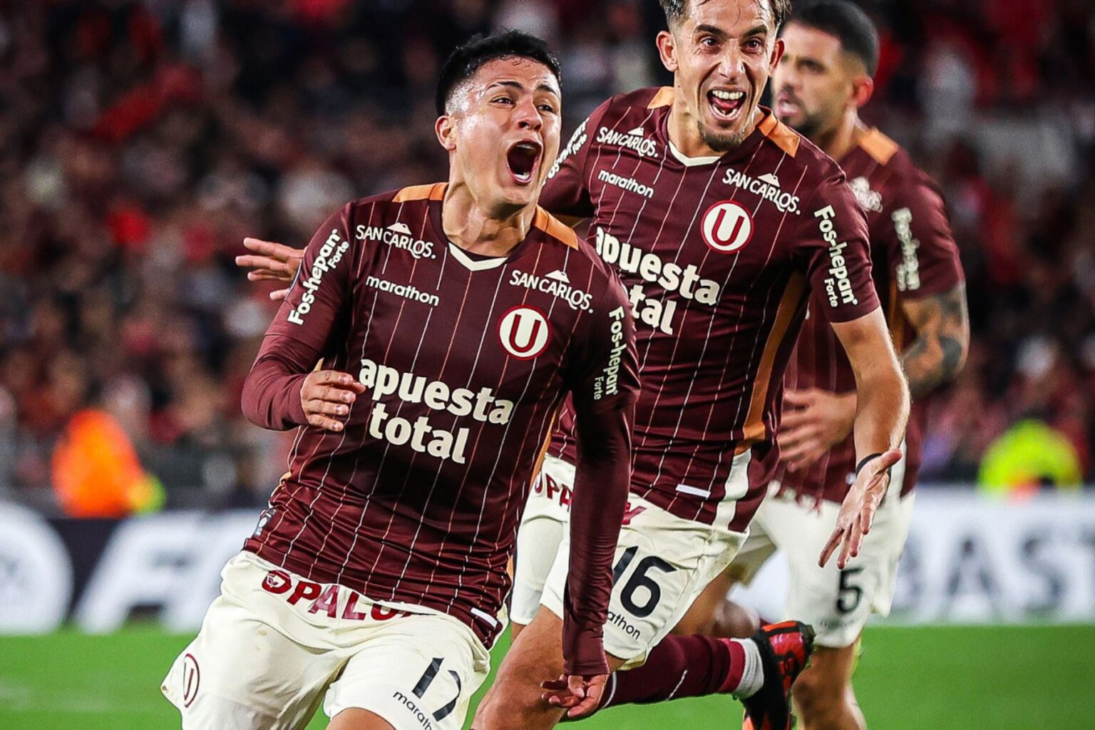 Universitario y Cienciano conocerán hoy a sus rivales en octavos de Conmebol