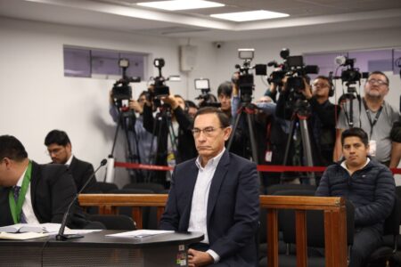 Continúa audiencia por prisión preventiva contra Martín Vizcarra