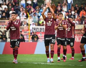 Universitario lidera el Torneo Apertura tras disputarse la fecha 15
