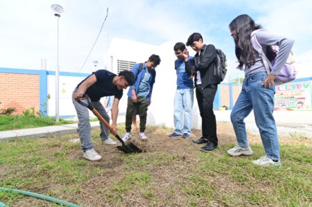 MPP impulsa arborización junto con escolares para promover cultura ambiental