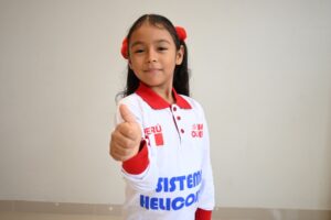 Lhuanna Jauregui gana oro en el Sudamericano Escolar de Ajedrez 2025