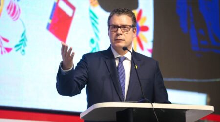 Morgan Quero se afilió a partido vinculado al hermano de Dina Boluarte