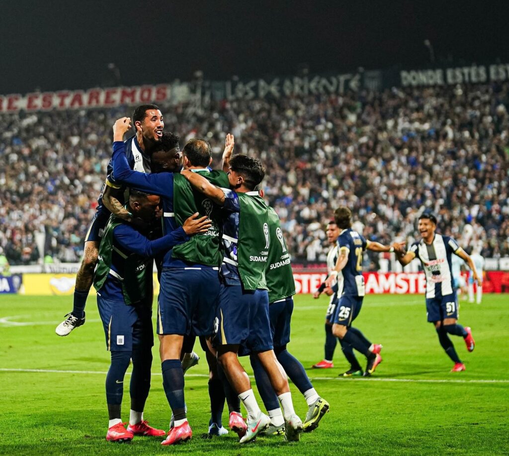 Alianza Lima enfrenta a Gremio por el pase a octavos de la Copa Sudamericana