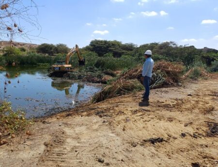 EPS Grau realiza limpieza en PTAR Miramar, Paita