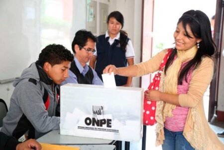 Estos son los 43 partidos políticos habilitados para las Elecciones Generales 2026