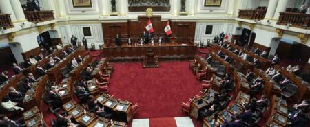 Congreso del Perú elige hoy a su última Mesa Directiva