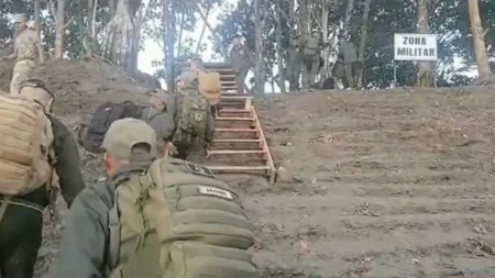 Ejército del Perú refuerza presencia en isla Santa Rosa tras declaraciones de Petro