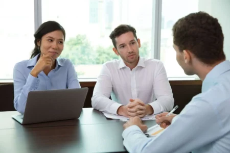 Cómo enfrentar la impuntualidad laboral y mejorar la productividad empresarial