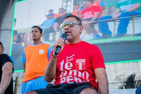 "Chorrillano Palacios" inaugura academia deportiva de Buenaventura en Tambogrande