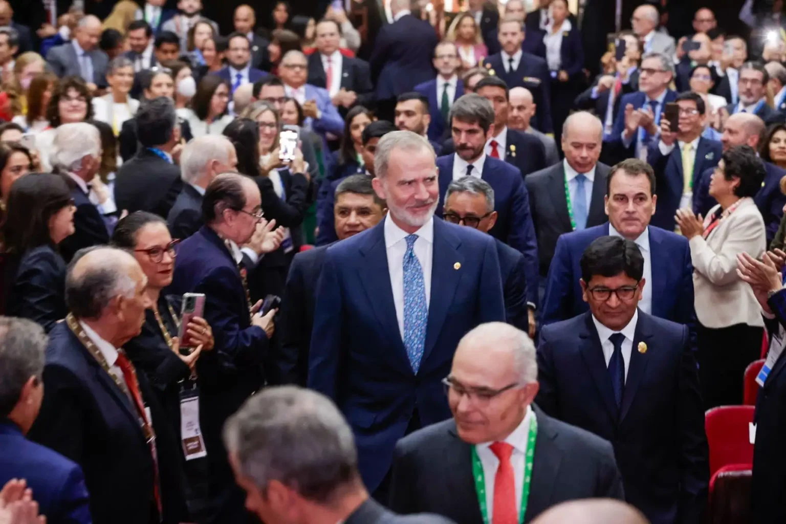 Rey Felipe VI inaugura el X Congreso Internacional de la Lengua Española en Arequipa Rey Felipe VI inaugura el X Congreso Internacional de la Lengua Española en Arequipa