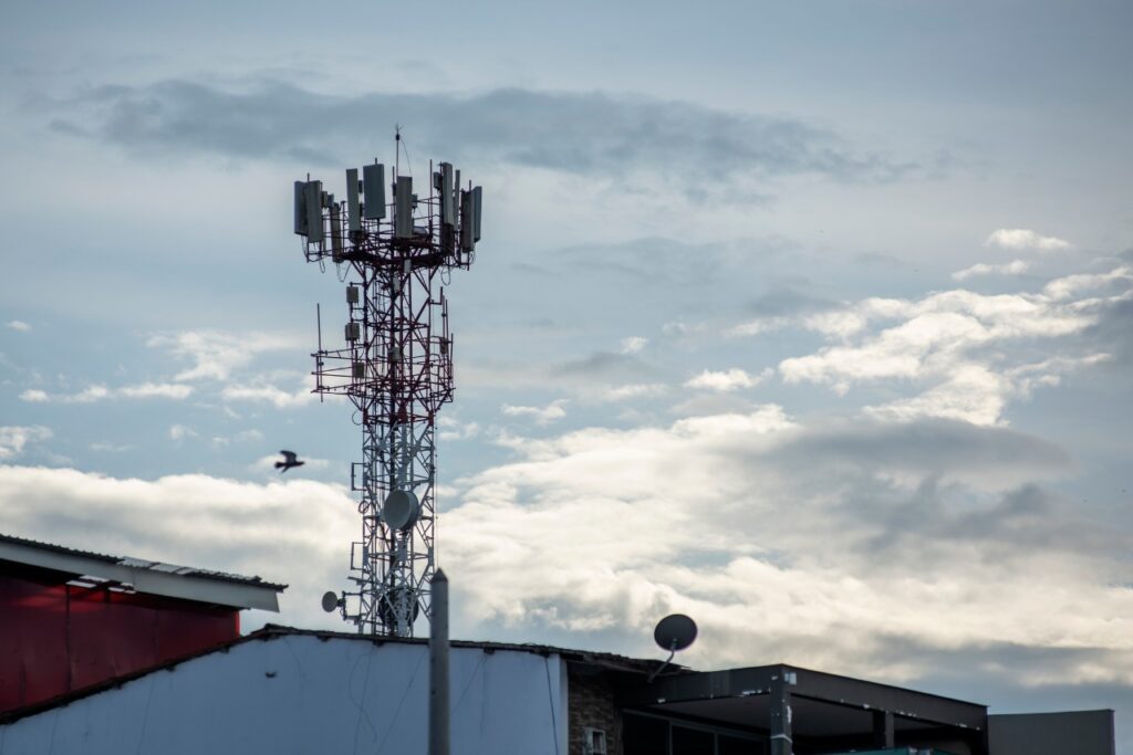 OSIPTEL: Ingresos en servicios públicos de telecomunicaciones crecerían 3.7 % en el 2025