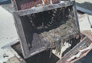 Retiran gran cantidad de basura en cámaras de bombeo Retiran gran cantidad de basura en cámaras de bombeo