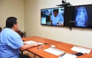 Minsa implementará servicio de consultas médicas 24/7 mediante Telemedicina Minsa implementará servicio de consultas médicas 24/7 mediante Telemedicina