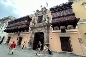 Cancillería oficializa término de funciones del cónsul peruano en México